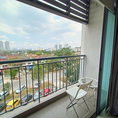 Pj5 Soho By Wsy Apartment Петалинг Джая Екстериор снимка