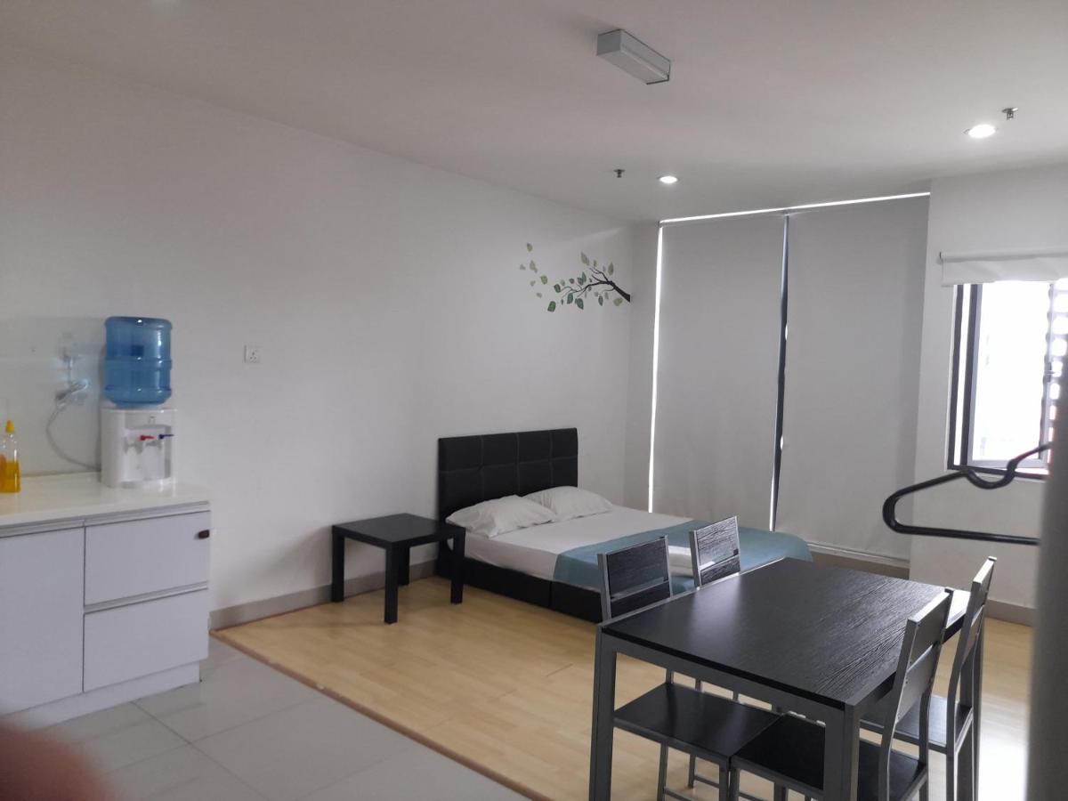 Pj5 Soho By Wsy Apartment Петалинг Джая Екстериор снимка